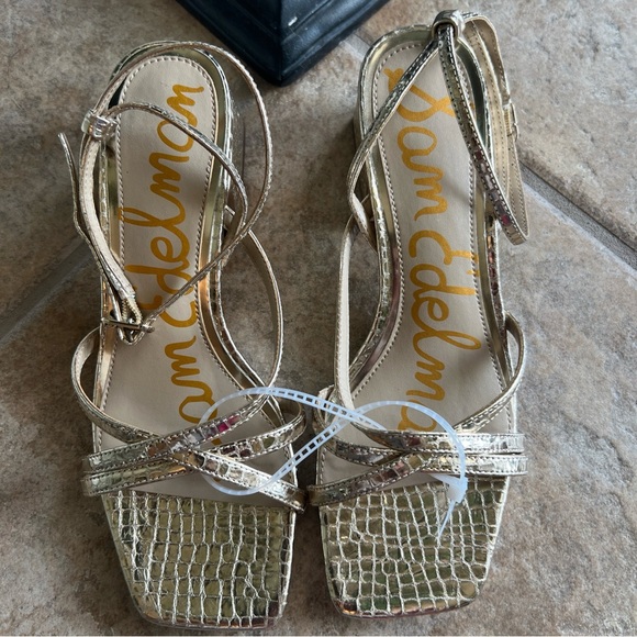 Sam Edelman Whitley Block Heel Sandals - Picture 2 of 15